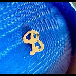 Vintage Lang 1960’s solid 10k yellow gold letter “B”brooch